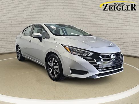 Certified 2025 Nissan Versa SV w/ Trunk Package FWD image 3