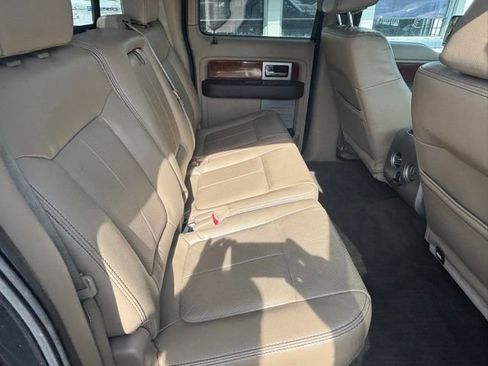 Used 2010 Ford F150 Lariat RWD image 12