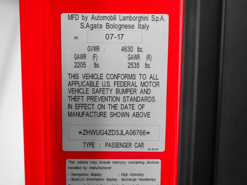 Used 2018 Lamborghini Aventador S image 51