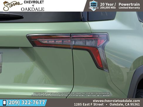 Used 2026 Chevrolet Equinox LT FWD image 11