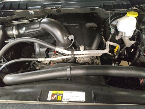 Used 2019 RAM 1500 Lone Star RWD image 30
