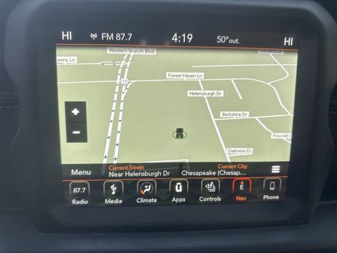 Used 2019 Jeep Wrangler Unlimited Sahara image 4