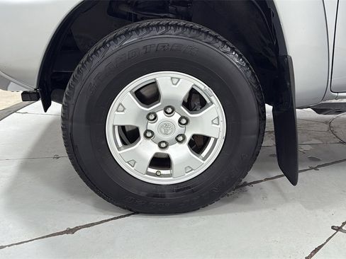 Used 2015 Toyota Tacoma 4x4 Double Cab image 24