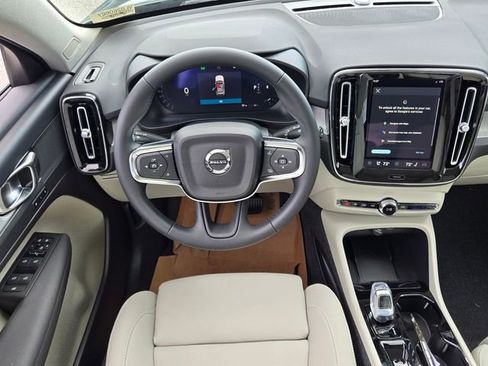 New 2026 Volvo XC40 B5 Plus w/ Protection Package Premier image 17