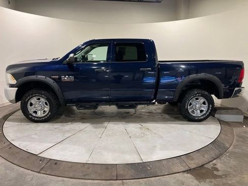 Used 2018 RAM 2500 Tradesman w/ Chrome Appearance Group AWD/4WD image 8