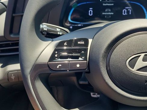 New 2026 Hyundai Elantra SEL Sport FWD image 7