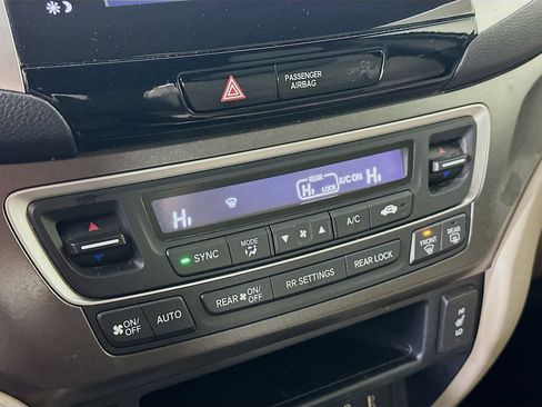 Used 2017 Honda Pilot EX-L image 22
