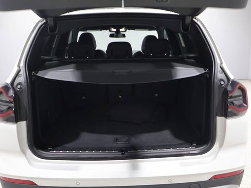 Used 2024 BMW X3 xDrive30i w/ Convenience Package AWD/4WD image 4