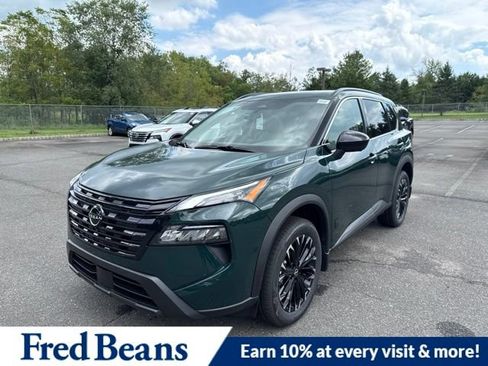 New 2026 Nissan Rogue Dark Armor AWD/4WD image 3