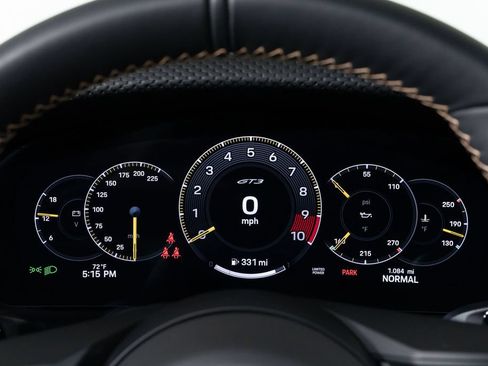 Used 2026 Porsche 911 GT3 RWD image 25