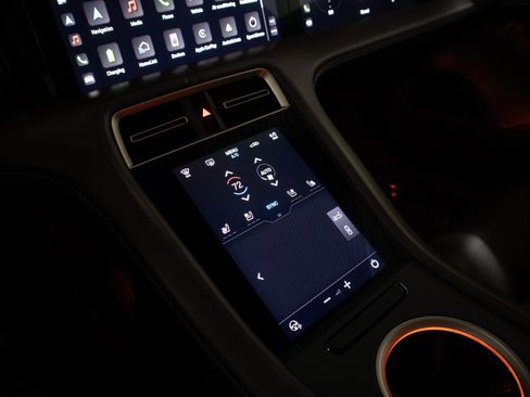 Certified 2022 Porsche Taycan Turbo S AWD/4WD image 23