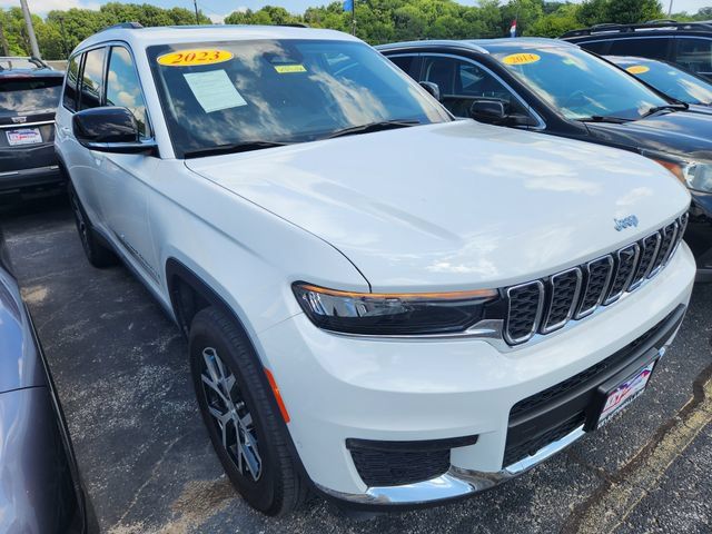 Used 2023 Jeep Grand Cherokee L Limited w/ Luxury Tech Group II AWD/4WD image 1