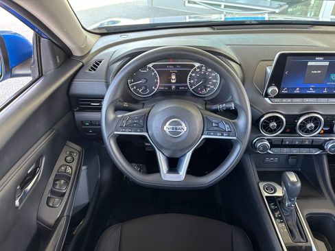 Used 2023 Nissan Sentra SV FWD image 10