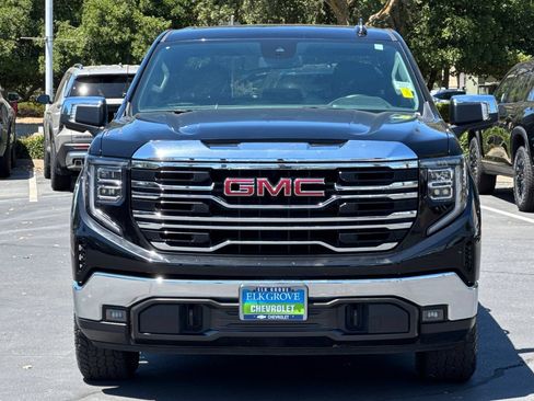 Used 2025 GMC Sierra 1500 SLT AWD/4WD image 8