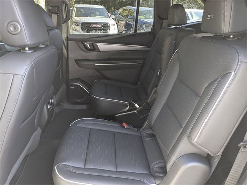 New 2026 Buick Enclave Sport Touring image 15