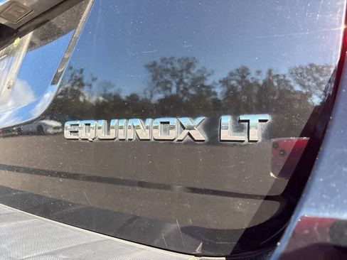 Used 2011 Chevrolet Equinox LT w/ Driver Convenience Package image 5