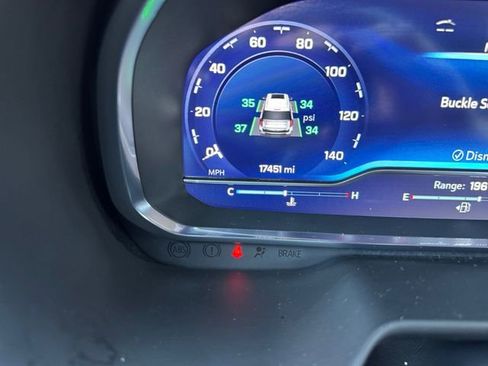 Used 2024 Chevrolet Tahoe High Country image 24