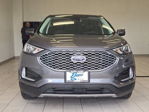 Used 2024 Ford Edge SEL w/ Convenience Package AWD/4WD image 2