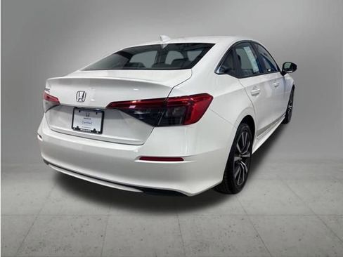 Certified 2023 Honda Civic EX image 6