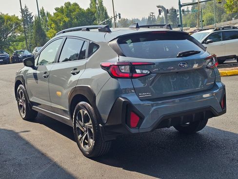 Used 2024 Subaru Crosstrek 2.0i Premium AWD/4WD image 5
