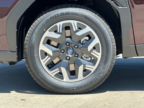 New 2026 Subaru Forester Premium AWD/4WD image 32