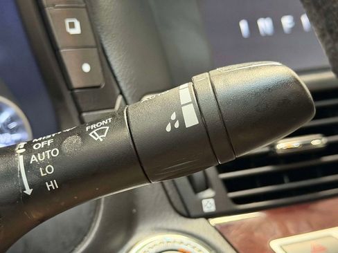 Used 2019 INFINITI Q70 Luxe w/ Proactive Package AWD/4WD image 34