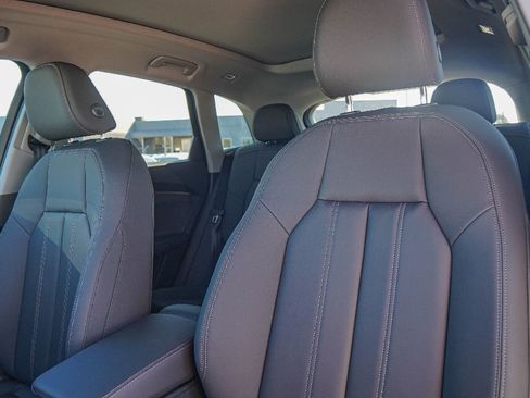 New 2025 Audi Q5 Premium Plus image 9