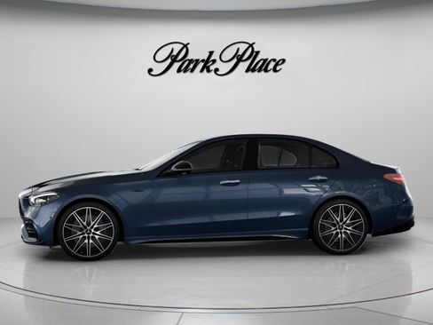 Used 2026 Mercedes-Benz C 43 AMG 4MATIC Sedan image 4