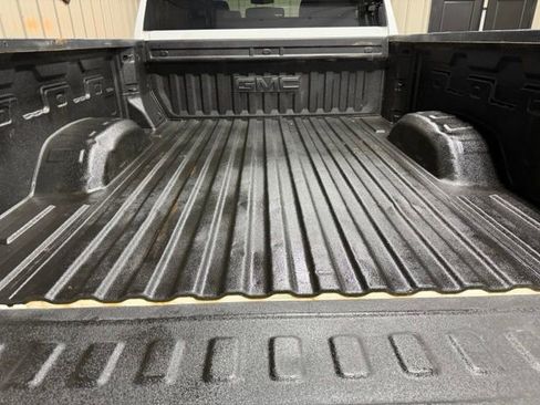Used 2020 GMC Sierra 2500 4x4 Crew Cab w/ Convenience Package image 10