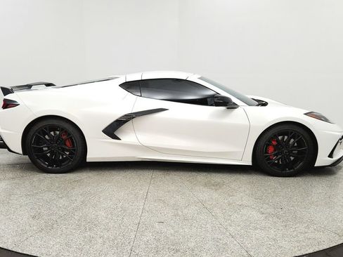 Used 2023 Chevrolet Corvette Stingray Preferred Cpe w/ Z51 Performance Package RWD image 6