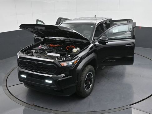 New 2026 Toyota Tacoma TRD Off-Road w/ TRD Off Road Upgrade Package AWD/4WD image 64