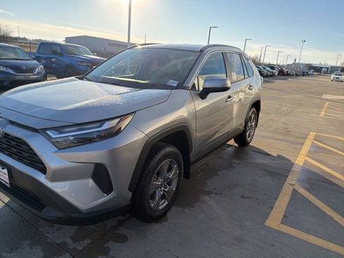 New 2025 Toyota RAV4 XLE image 3