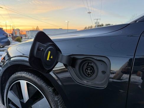 Certified 2024 Volvo S60 T8 Plus image 13