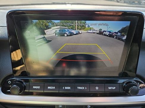 Used 2023 Kia Forte LXS w/ LXS Technology Package FWD image 21