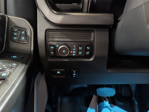 Used 2026 Ford F450 Platinum AWD/4WD image 12