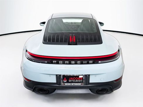 Used 2025 Porsche 911 Carrera image 6