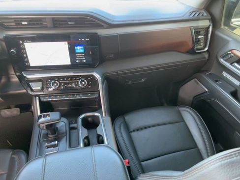 Used 2023 GMC Sierra 1500 Denali w/ Denali Reserve Package image 29