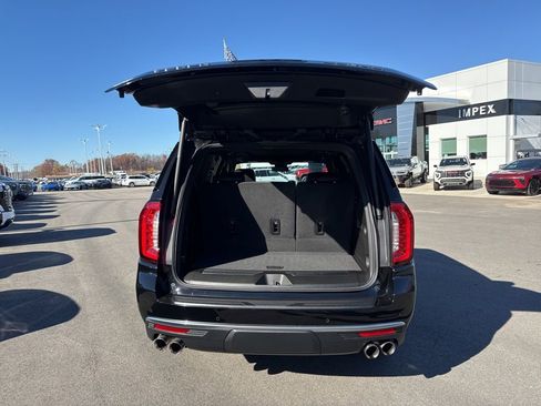 Used 2024 GMC Yukon Denali AWD/4WD image 33