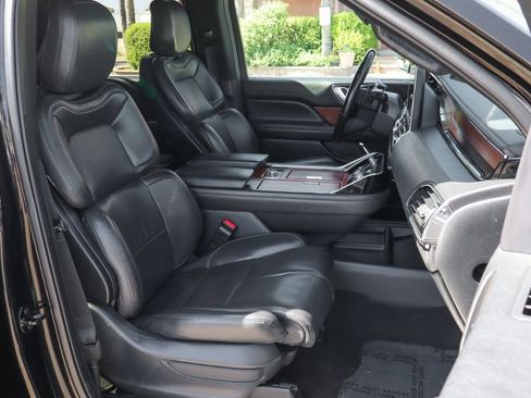 Used 2022 Lincoln Navigator L 4WD image 55