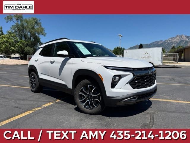 Used 2025 Chevrolet TrailBlazer ACTIV w/ Convenience Package AWD/4WD image 1