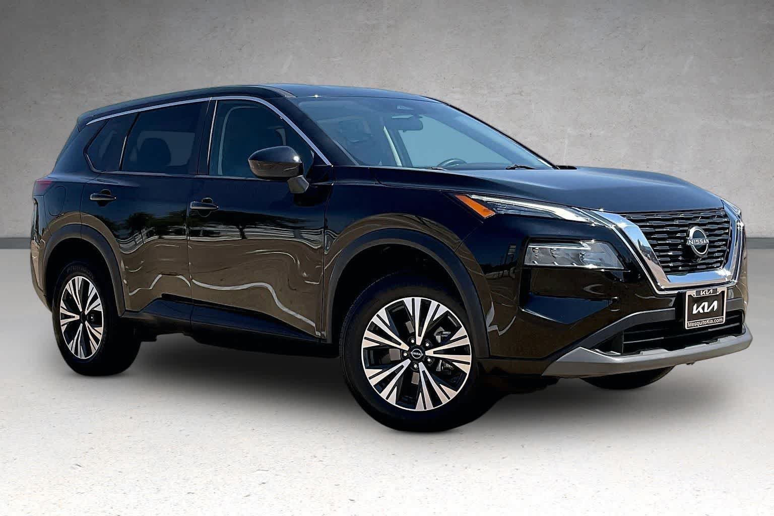 Used 2023 Nissan Rogue SV FWD image 20