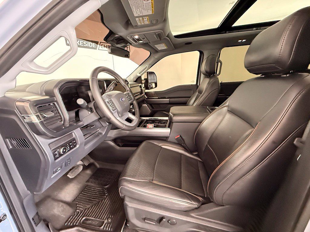 Used 2025 Ford F250 Lariat w/ Lariat Ultimate Package AWD/4WD image 22