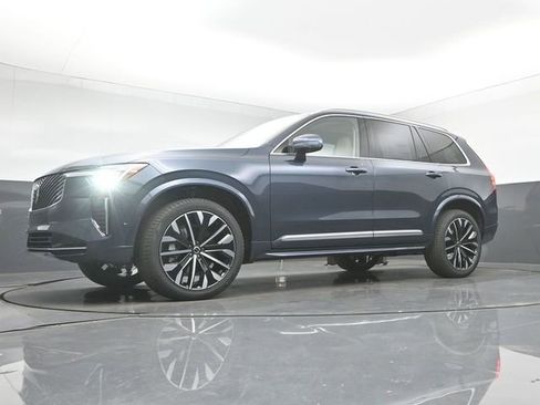 New 2026 Volvo XC90 B6 Ultra w/ Protection Package image 41