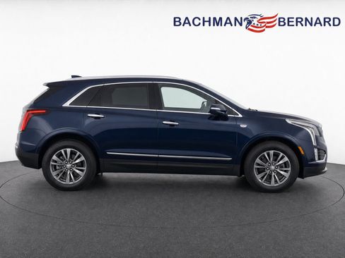 Used 2025 Cadillac XT5 Premium Luxury w/ Technology Package AWD/4WD image 8