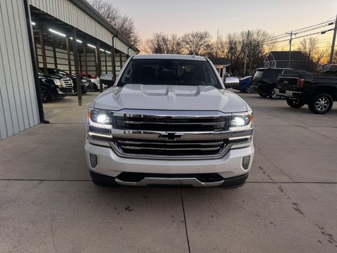 Used 2016 Chevrolet Silverado 1500 High Country w/ High Country Premium Package image 12