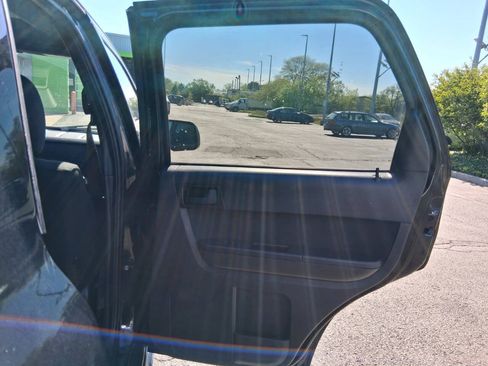 Used 2010 Ford Escape XLT FWD image 8