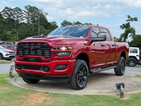 New 2026 RAM 2500 Tradesman AWD/4WD image 3