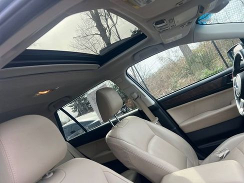 Used 2018 Subaru Outback 3.6R Limited image 16