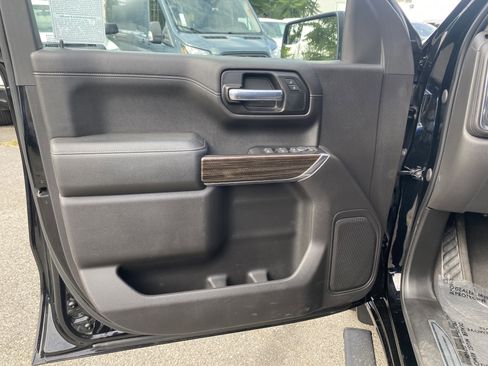 Used 2020 Chevrolet Silverado 1500 RST w/ All-Star Edition RWD image 16