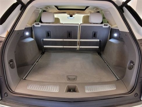 Used 2020 Cadillac XT5 Premium Luxury image 22